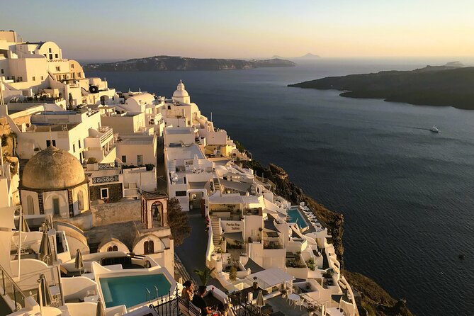 Private Discovery Tour with Wine Tasting - Akrotiri - Red beach - Four Santorini wines in Exo Gonia