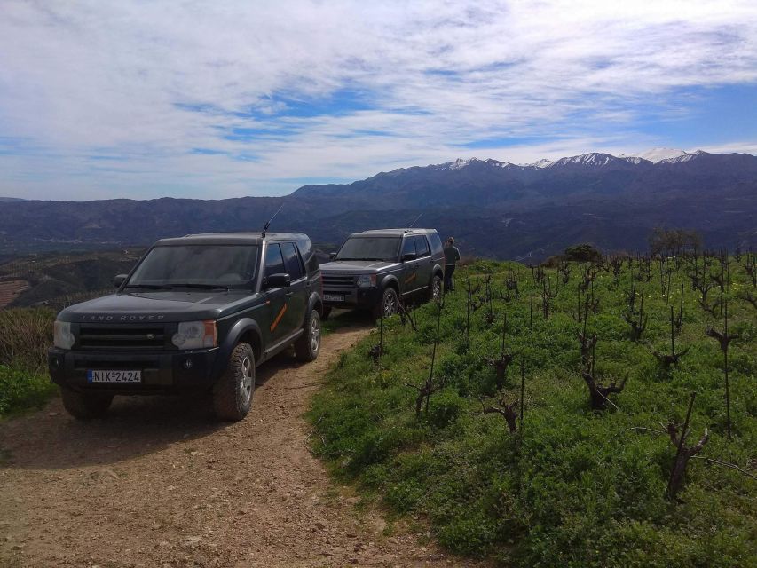 Private Exclusive Manousakis Winery and Vineyard Tour - Valsamioti Dam: a short photo stop