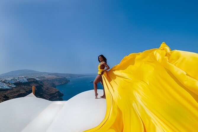 Private Express Flying Dress Photoshoot in Santorini – 30 Minutes - Key highlights worth planning around