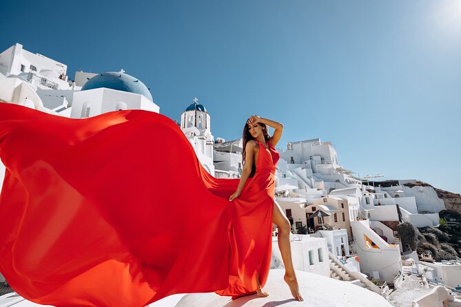 Private Flying Dress Photoshoot in Santorini - Choosing the dress is part of the preparation