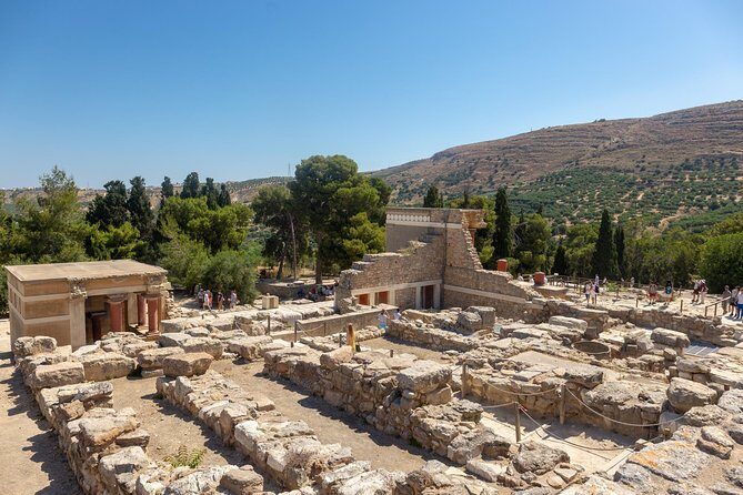 Private Full-Day Knossos-Lasithi Plateau-Cave of Zeus - Knossos Palace in 90 Minutes: Worth It, But Ruins Take Patience