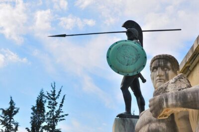 Private Full-Day Thermopylae and Delphi Tour from Athens - Leonidas Monument and the story of 300 Spartans