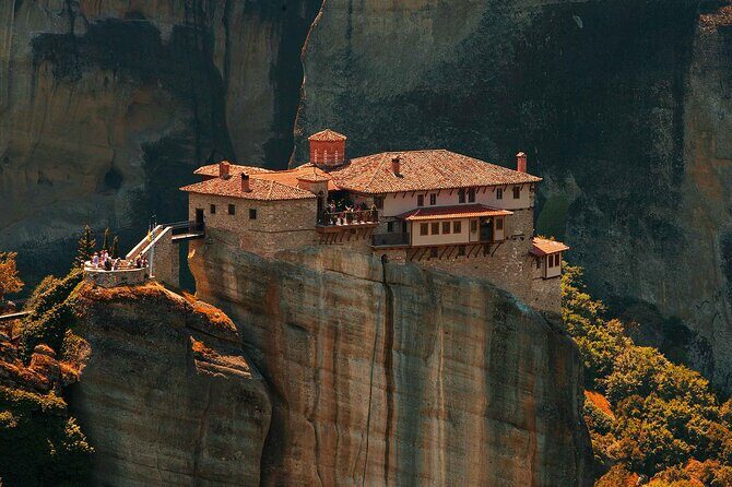 Private Full Day Tour to Meteora from Volos - Great Meteoron vs Varlaam vs the smaller monasteries: what each stop changes