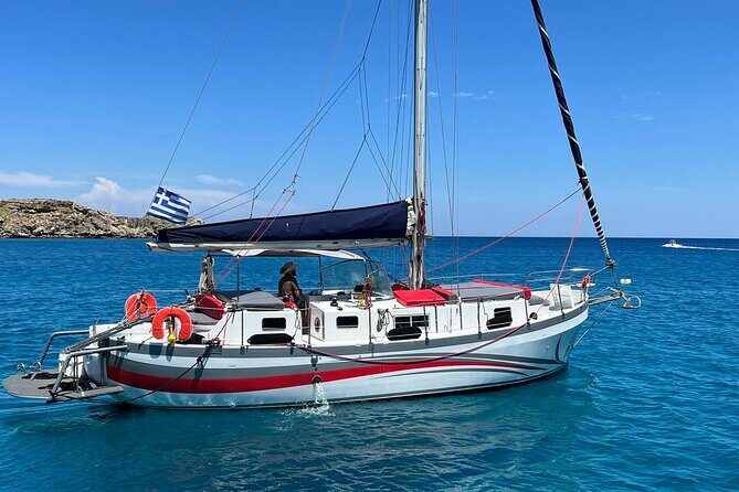 Private Full/Half-Day Boat Trip in Greece with Food and Drinks - Food and Drinks on Board: Greek Lunch, Prosecco, and a Clear Limits