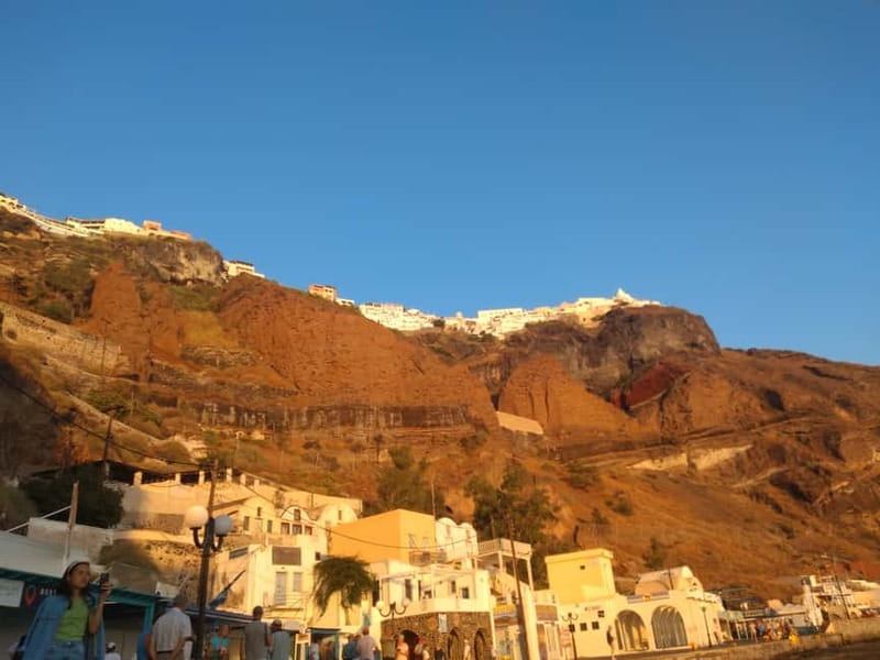 Private, fully customizable cruise in Santorini's caldera - Weather, route changes, and expectations