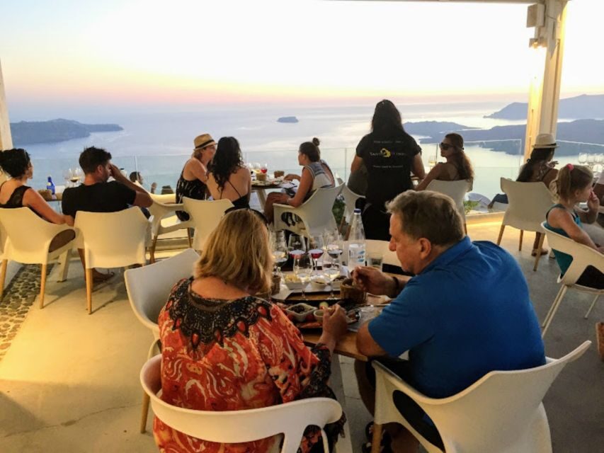 Private Group Visit to Akrotiri & 3 Wineries with Tastings - Akrotiri Ruins: What You See When the Guide Can’t Go Inside