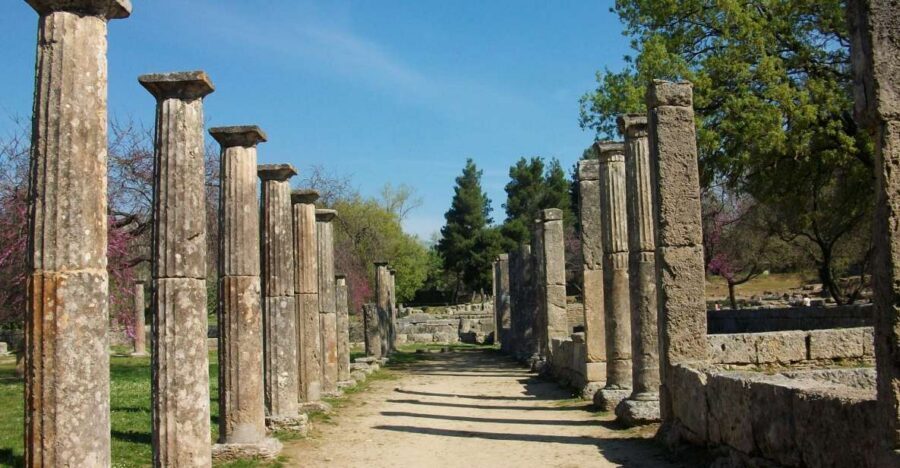 Private Guided Tour of Ancient Olympia - Temple of Zeus site: the Wonder connection and what to notice