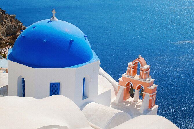 Private Half day - Best of Santorini and Wine Tasting tour - Oia: caldera views, Blue Domes photos, and shop-alley wandering