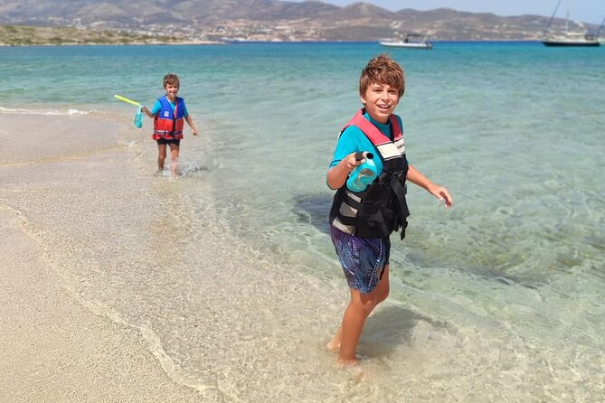 Private half day cruise The Blue Lagoon with Paros Sail - An hour among Panteronisi, Tigani, and Glaropounda