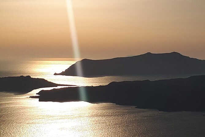 Private Half Day Guided Tour Visit to Santorini - Pyrgos Kallistis: a medieval old-capital breather