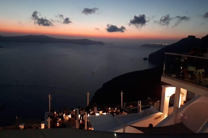 Private Half Day Guided Tour Visit to Santorini - Red Beach to Perissa Black Sand: two volcanic shorelines in one route