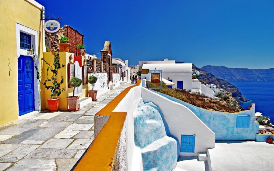 Private Half-Day Sightseeing Tour of Santorini - Black and Red Beach contrast: picking the right beach energy for your day