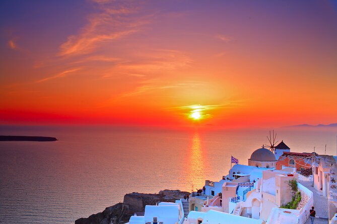Private Half Day Tour with Wine Tasting in Santorini - Megalochori, a slower village stop