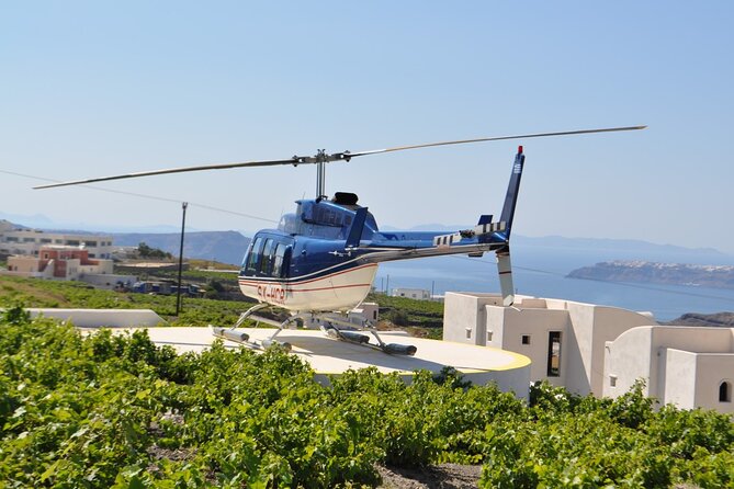 Private Helicopter Transfer from Santorini to Mykonos - Why fly between Santorini and Mykonos?