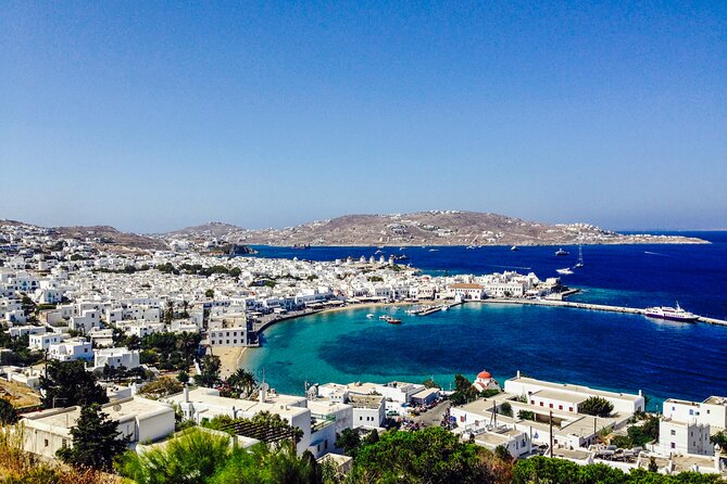 Private Instagram Tour | Mykonos Most Photogenic Spots - Paraportiani and Matogianni: white walls and narrow lanes