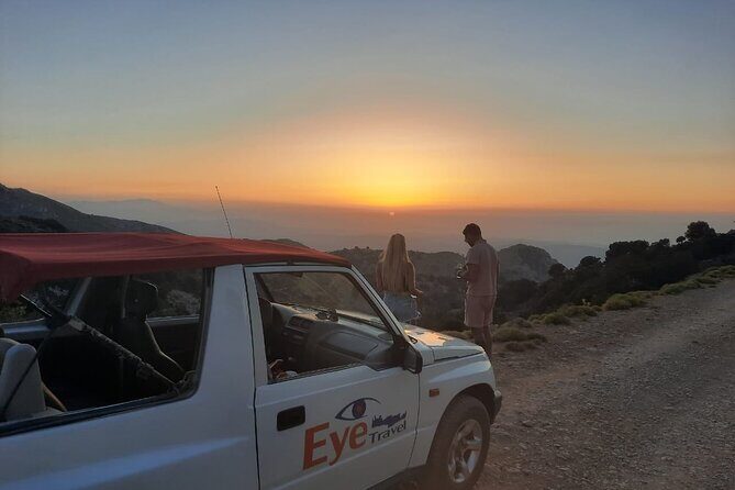 PRIVATE Jeep Safari 4x4 SUNSET (with Dinner) in Mountains CRETE - A private 4x4 sunset safari above Hersonissos
