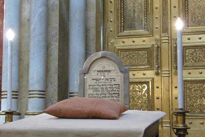 Private Jewish Heritage Tour in Athens, Jewish History & Culture - Beth Shalom and Etz Chaim, two synagogues across the street