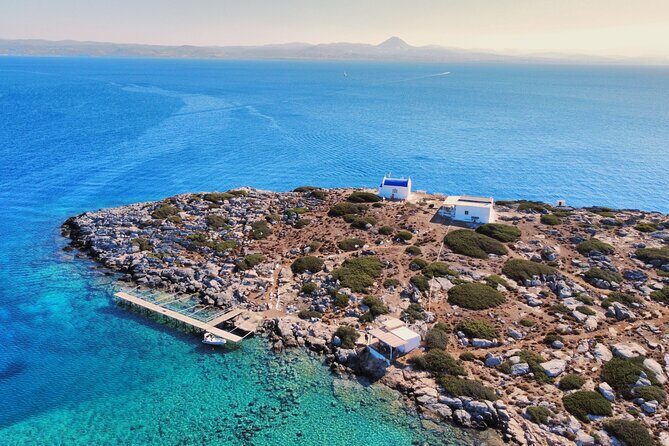 Private Luxury Sailing Trips to Dia Island - The first hour at sea: smooth sailing pace and what to watch for