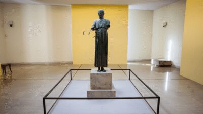 Private Luxury Tour: Delphi, Itea & the Charm of Galaxidi - The drive from Athens to the Delphi mountains