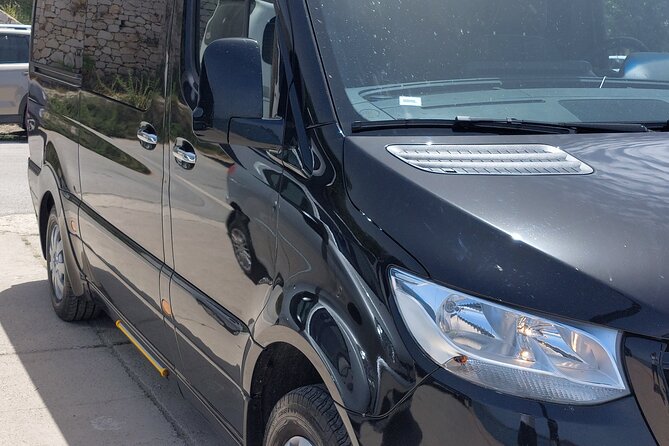 Private Luxury Transfer From/To Athens International Airport - The drivers and the human side of the service