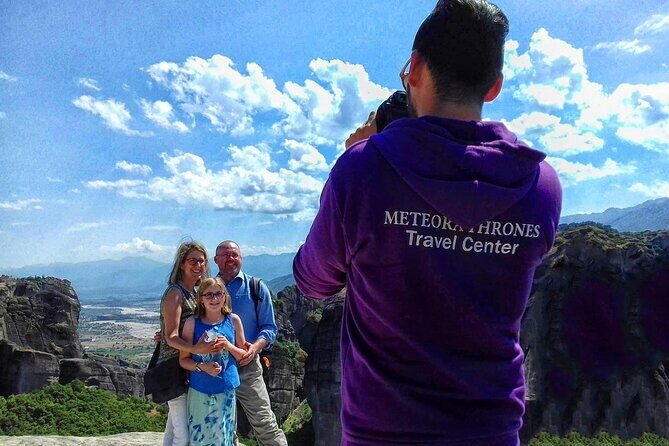 Private Meteora All-day Tour - Local Agency - Comfort Details That Actually Help: Wi‑Fi, Water, and a Proper Minibus