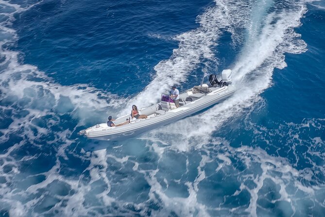 Private Milos Tour "Pirates’ Hideout"- Luxury Boat Rental - Key points to know before you book