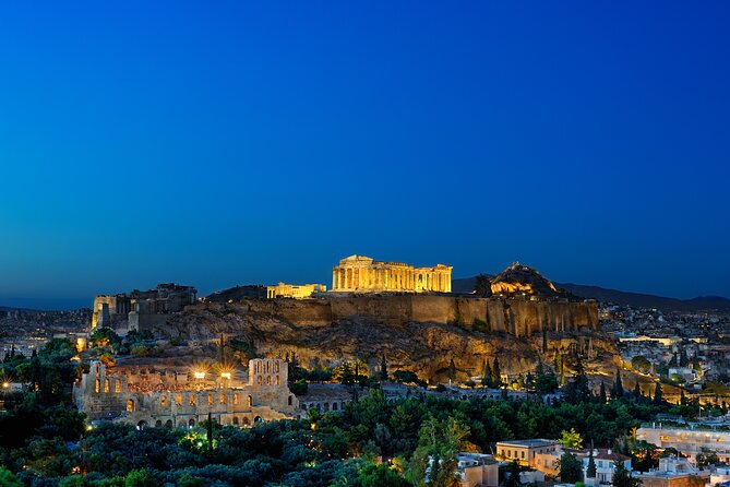 Private Night Tour in Athens to Remember - The Evzones and the changing of the guard
