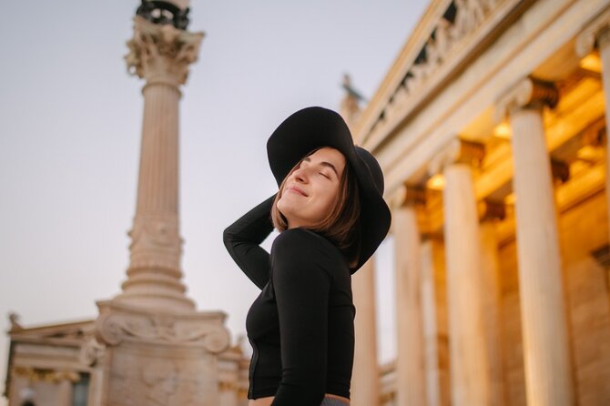 Private Photowalk in Athens: Acropolis and Old Town Photoshoot - Why a private Athens photoshoot can be worth your time