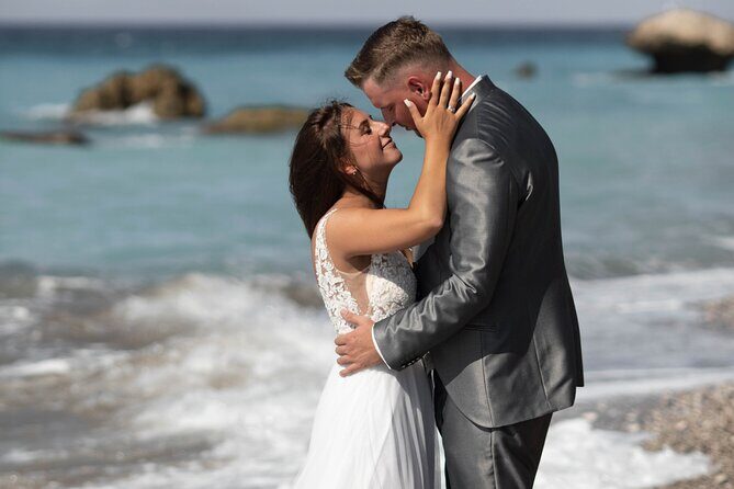 Private Professional Photo Experience in Rhodes - The posing part: how this stays fun even if you’re camera-shy