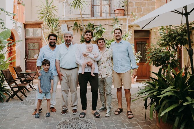 Private professional Vacation photoshoot in Chania - The best fit for couples, families, and celebrations