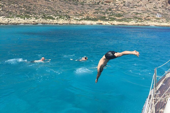 Private Sailing Cruise, Balos and Gramvousa with meal and drinks. - Sailing vs. Motoring: what you should expect on the water