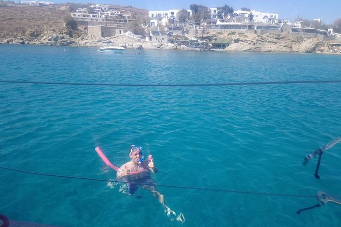 Private sailing cruise-Mykonos Southern Beach Hopping withLunch - Snorkeling, swimming, and the optional SUP