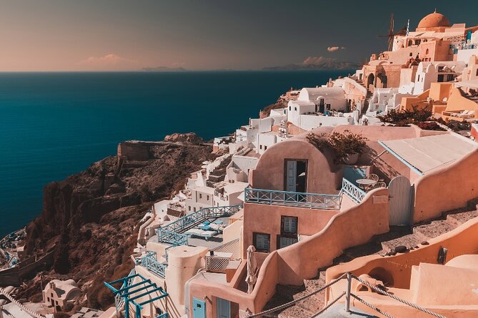 Private Santorini 4-Hours Tour : Oia, Megalochori & wine tasting - What private transport changes