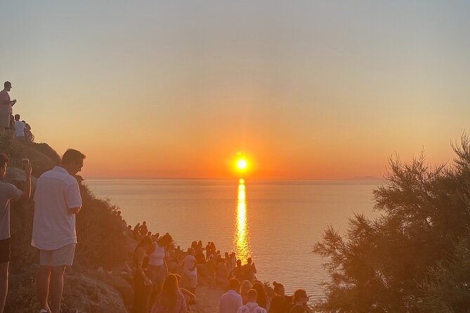 Private Santorini Highlights Tour – Scenic Views & Local Insight - Akrotiri and the southern edge