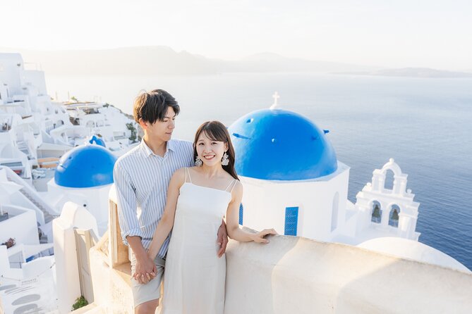 Private Santorini Photography in Oia 伊亚步行旅拍 - Your 1-hour plan: a walking shoot with your ideas