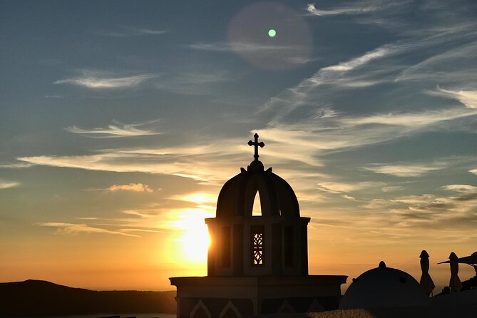 Private Santorini Tour: The Highlights Luxury Vehicle - Key points at a glance