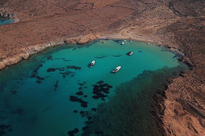 Private Speedboat Cruise from Delos to Rhenia and Mykonos - The Open Bar and Snacks: Nice Extras, but Manage Expectations
