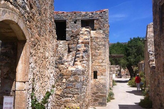 PRIVATE Spinalonga & Agios Nikolaos & Olive Oil Factory CRETE - Spinalonga: A Guided Setup First, Then Time to Explore