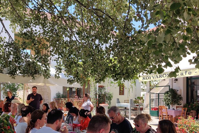 Private tasting of 6 cretan wines in Fres village, Chania - Key points at a glance