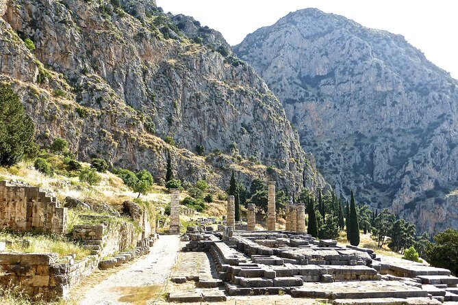 Private Tour: Delphi Day Trip from Athens Including wonderful local Lunch - How the private guide improves what you get out of Delphi