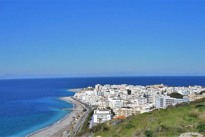 PRIVATE TOUR FOR SENIORS IN RHODES - NO EXTENSIVE WALKING - Up to 4 People - Lindos Beach Overlook and the Acropolis View Without the Town Rush