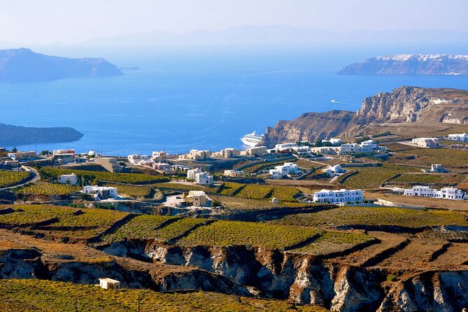 Private Tour: Great Wines and Famous Towns of Santorini - Key points to know before booking