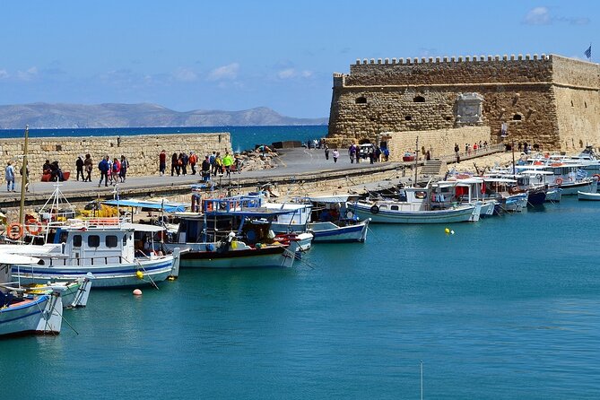 Private Tour Knossos Palace-Archaeological Museum-Heraklion Town - What the $830.84 Group Price Really Buys