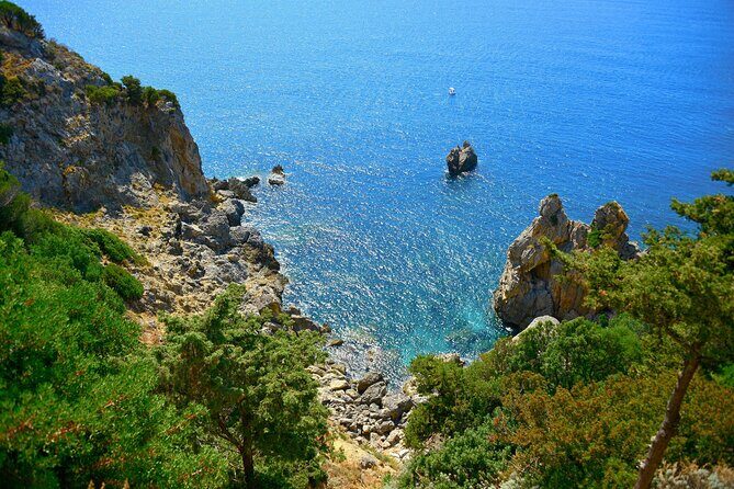 Private Tour of Corfu Beaches Paleokastritsa and Glyfada - The real quality factor: drivers who keep the day smooth