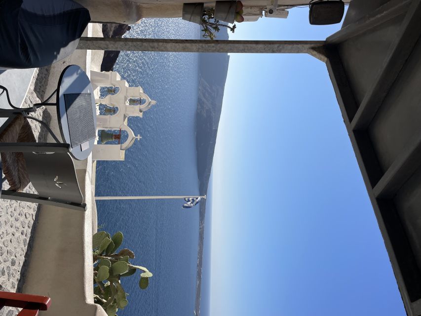 Private Tour of the Famous Blue Domes and Caldera - Why this private Santorini tour works well