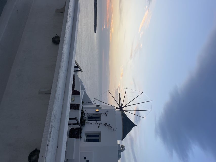 Private Tour of the Famous Blue Domes and Caldera - Firostefani and the Three Bells Church