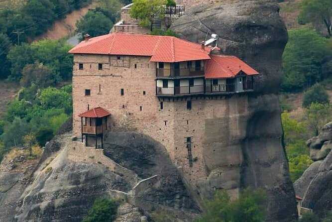 Private Tour to Meteora Rocks from Volos - Why Meteora is worth the long ride from Volos