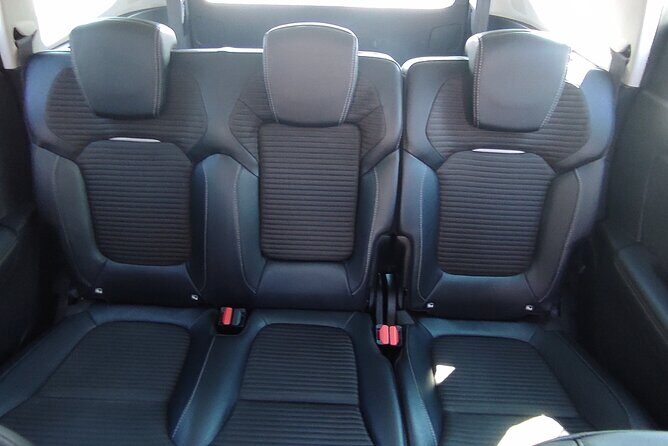 Private Transfer Between Athens Airport & Athens City - Car Comfort You’ll Actually Notice After a Flight