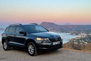 Private Transfer from Heraklion to Chania or Vice Versa - The ride itself: how the driver-guide makes the trip feel shorter