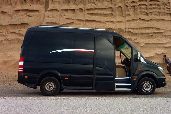 Private Transfer , from or to Santorini Airport / Port / Hotel - Booking details that can prevent trouble